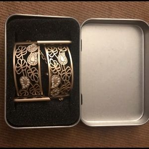 Secbolt Hollowed-out bling Apple Watch band